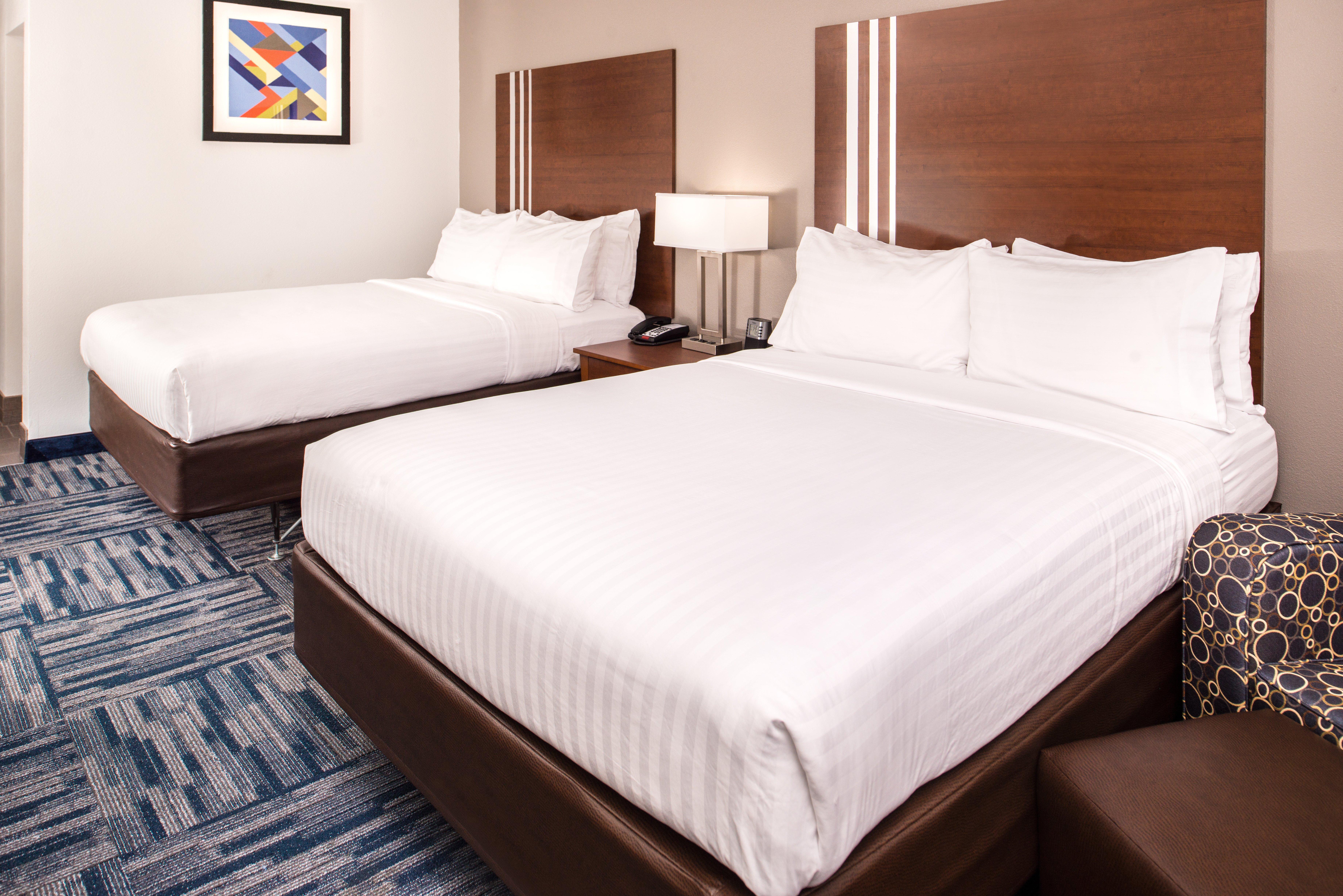 Holiday Inn Express & Suites Alamogordo Highway 54/70 By Ihg Exterior foto